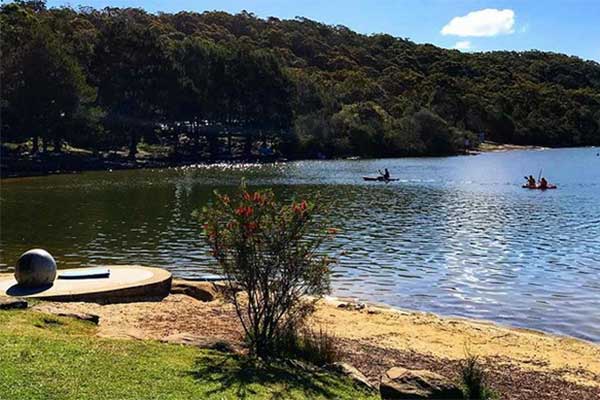 dam picnic spots on the North Shore Sydney