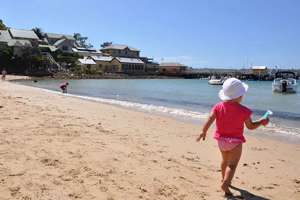 Clifton Gardens harbour beach