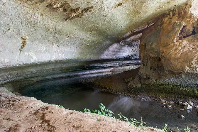 Verandah Cave