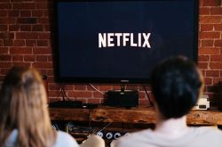 15 highly addictive Netflix TV shows