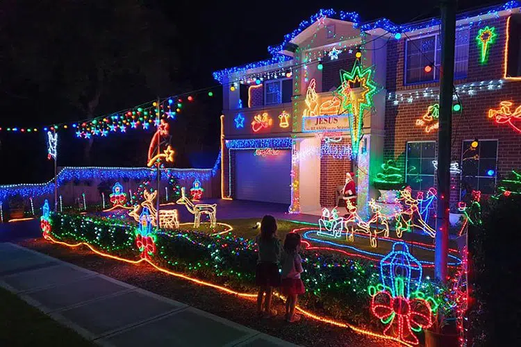 Christmas lights at Goodlands Ave, Thornleigh