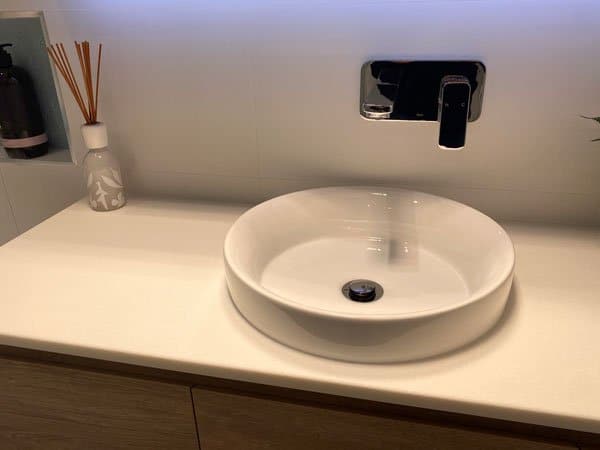 Sink: Radius Inset Basin, Gloss White
