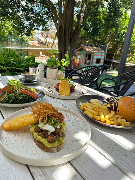 Eat N Chill Wholefood Cafe, Naremburn