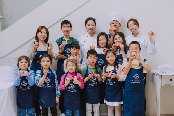 DeLovely Cake Design & Academy