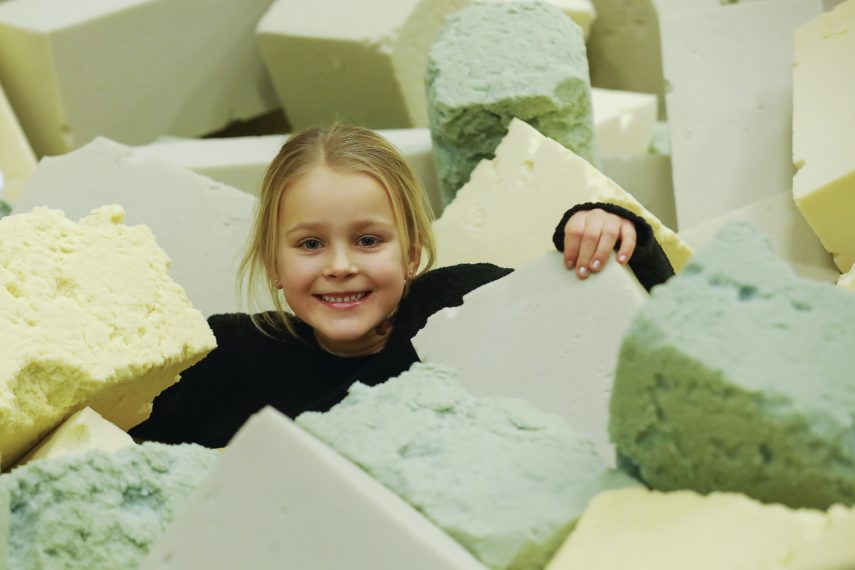 MWGCMKT24B3A0321©KarenWatson1751941989