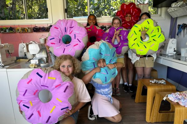 Sewing with Nikki Web 1