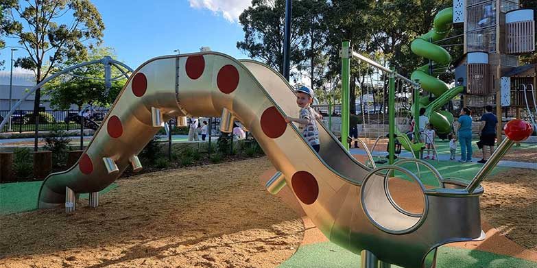 New St Ives Village Green Playground